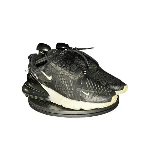 Nike Women's Air Max 270 Running Sneaker Shoes Size 7.5 Black White Trainers - Picture 3 of 6